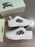 colour: white 