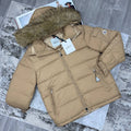 colour:  beige 