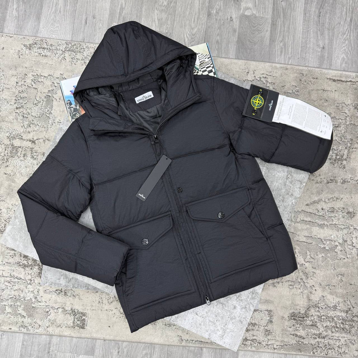 colour:  black 