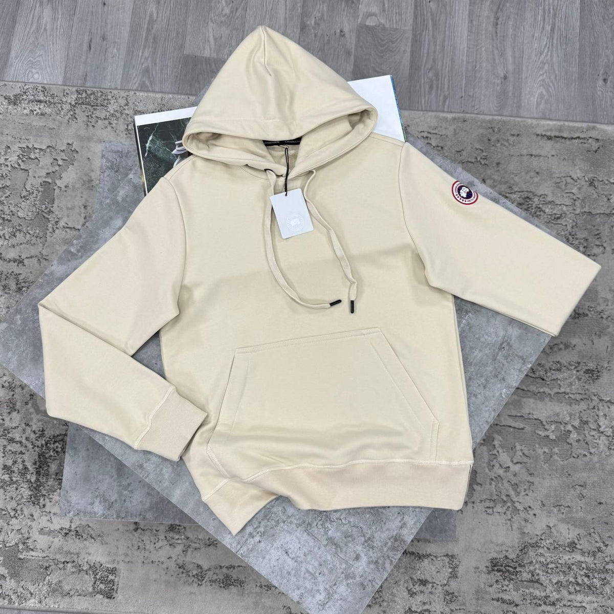 colour:  light beige