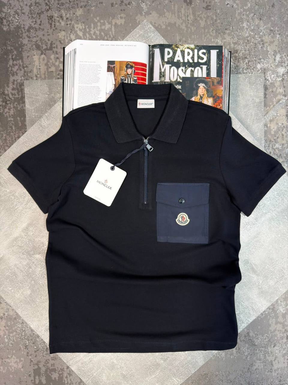 colour:  navy blue 