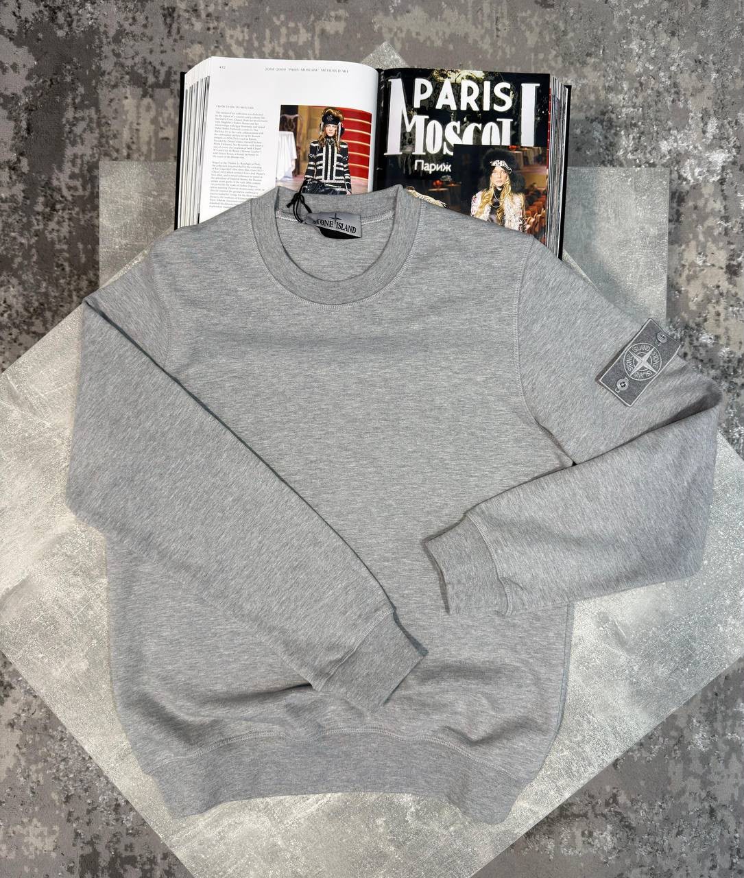 colour: light grey