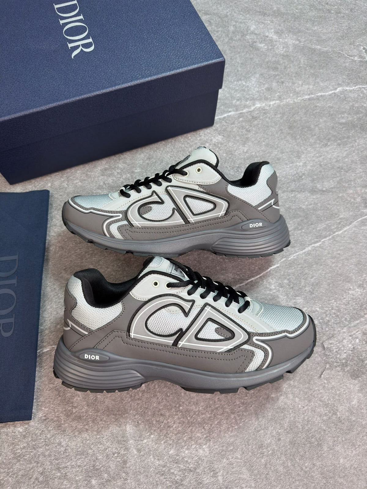 CD B30s - Grey